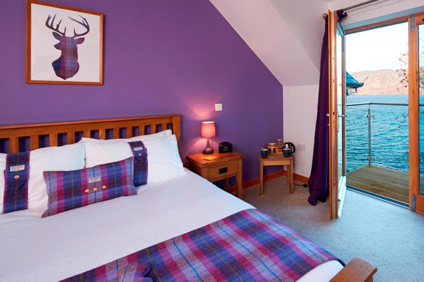 Balachladaich Loch Ness B&B Dores エクステリア 写真