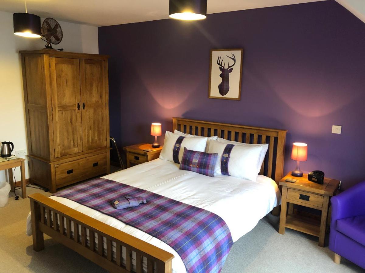 Balachladaich Loch Ness B&B Dores エクステリア 写真
